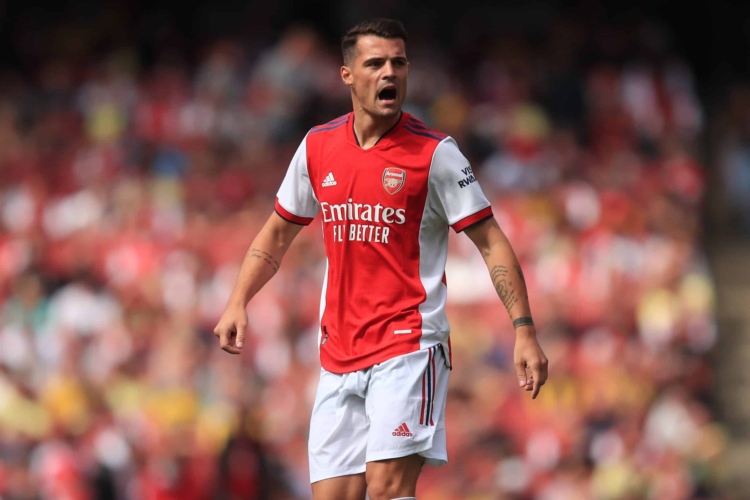 Granit Xhaka signs one-year contract extension until 2024 | Transfer News